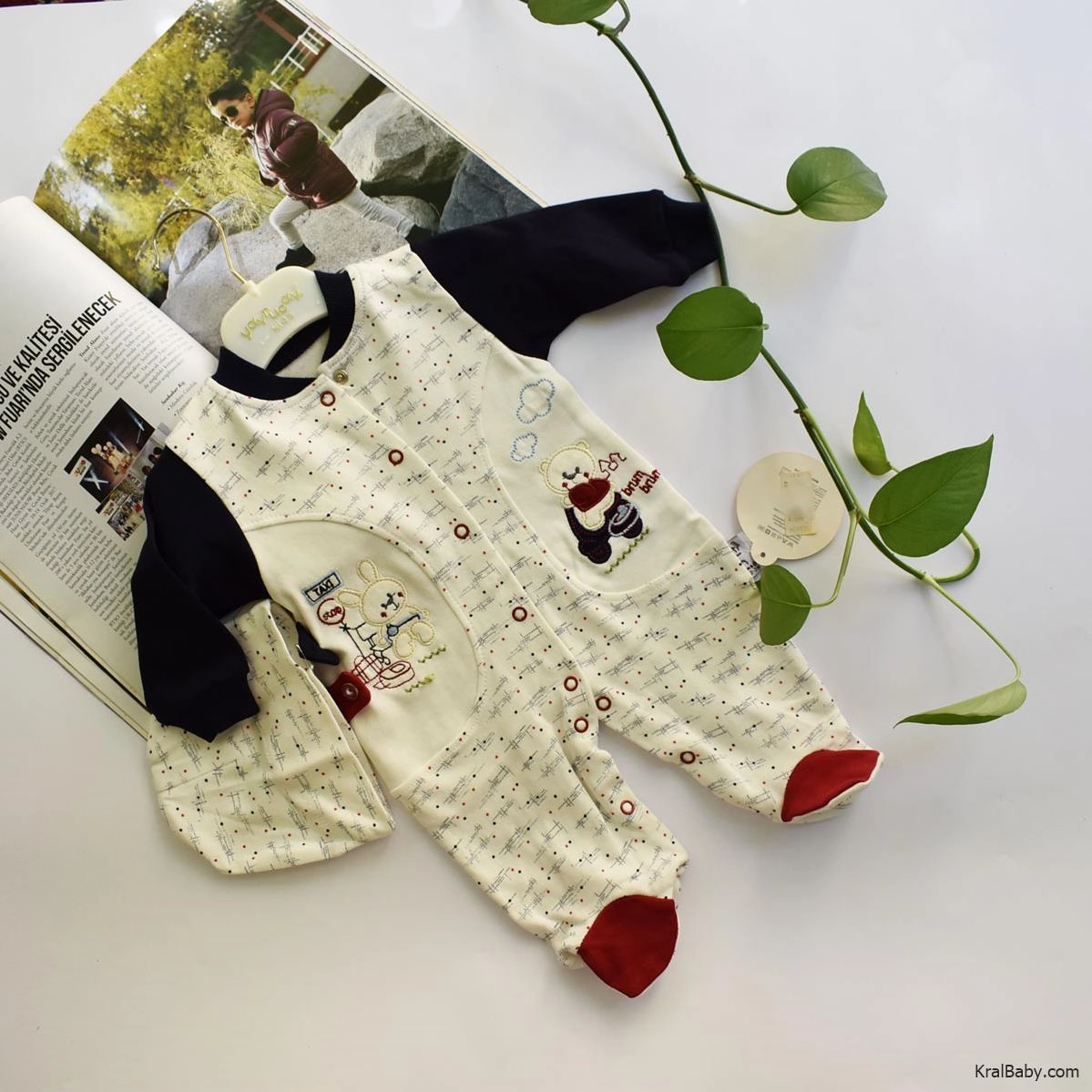 49f4870d-79d3-4f6e-9ab3-bea56a1596e6.jpg