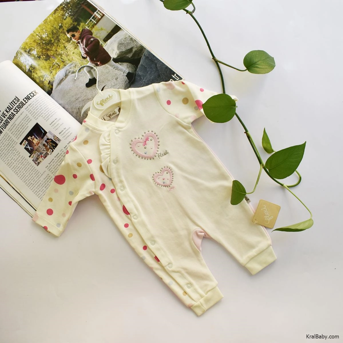 b128fe7d-ea22-44a3-86c9-f1e1126470a6.jpg