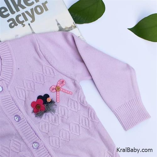 ژاکت بافت طرح لوزی